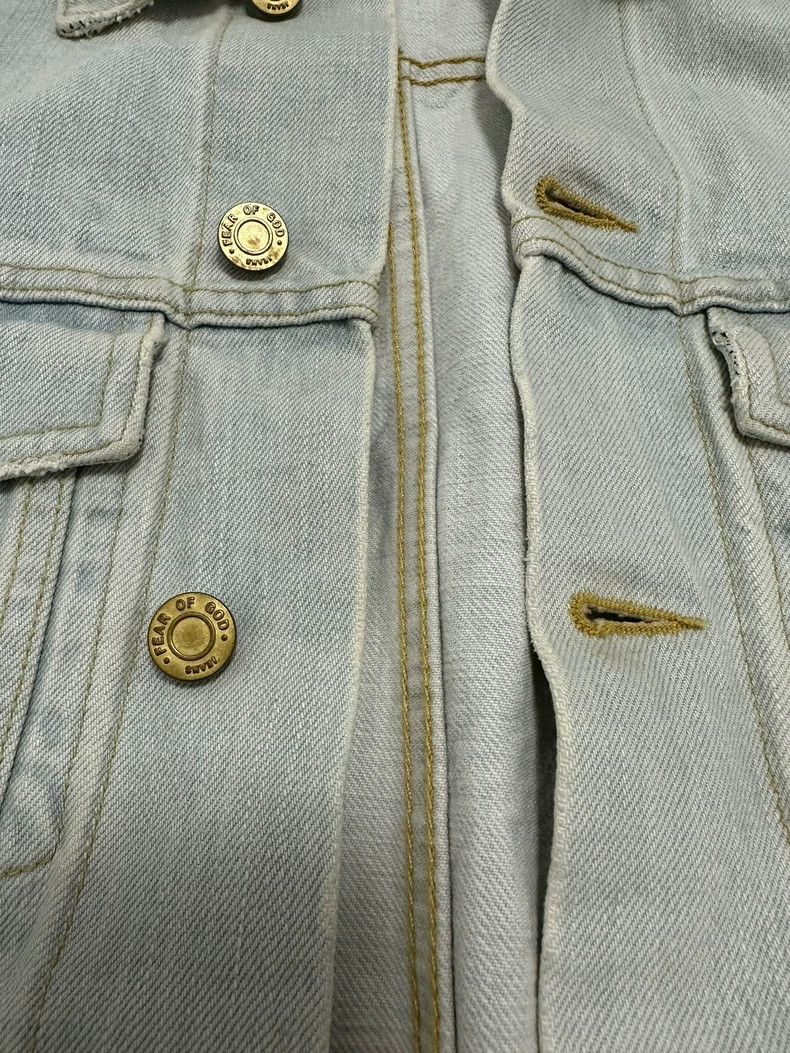 Fear of God Fear of God A light-colored washed denim jacket with gold Size US S / EU 44-46 / 1 - 4 Thumbnail