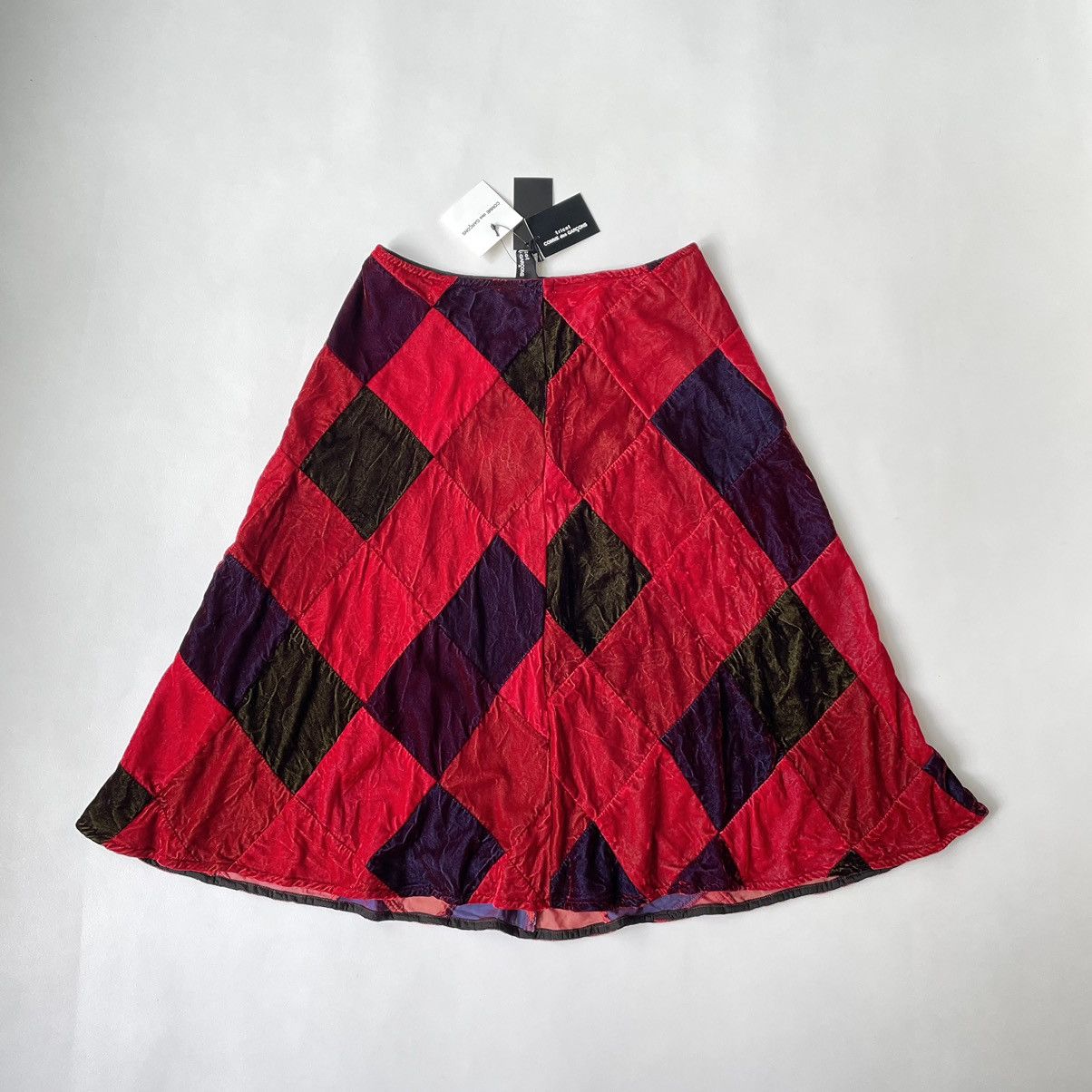 Comme des Garcons S/S 04 Patchwork Velvet Mid Skirt Size 26" / US 2 / IT 38 - 14 Thumbnail