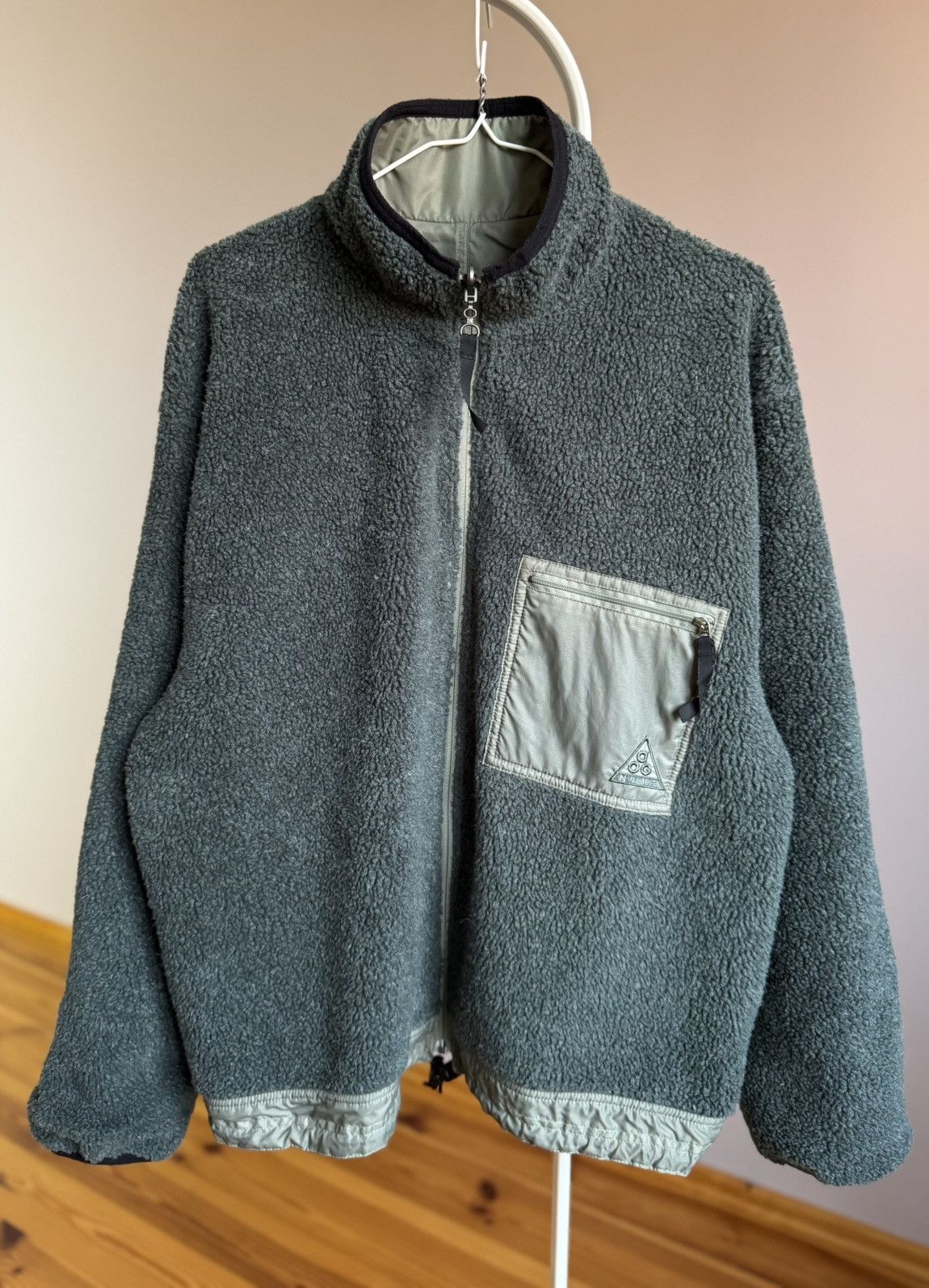Nike ACG M-L Nike ACG Vintage Reversible Sherpa Fleece Jacket Level 3 Size US M / EU 48-50 / 2 - 3 Thumbnail