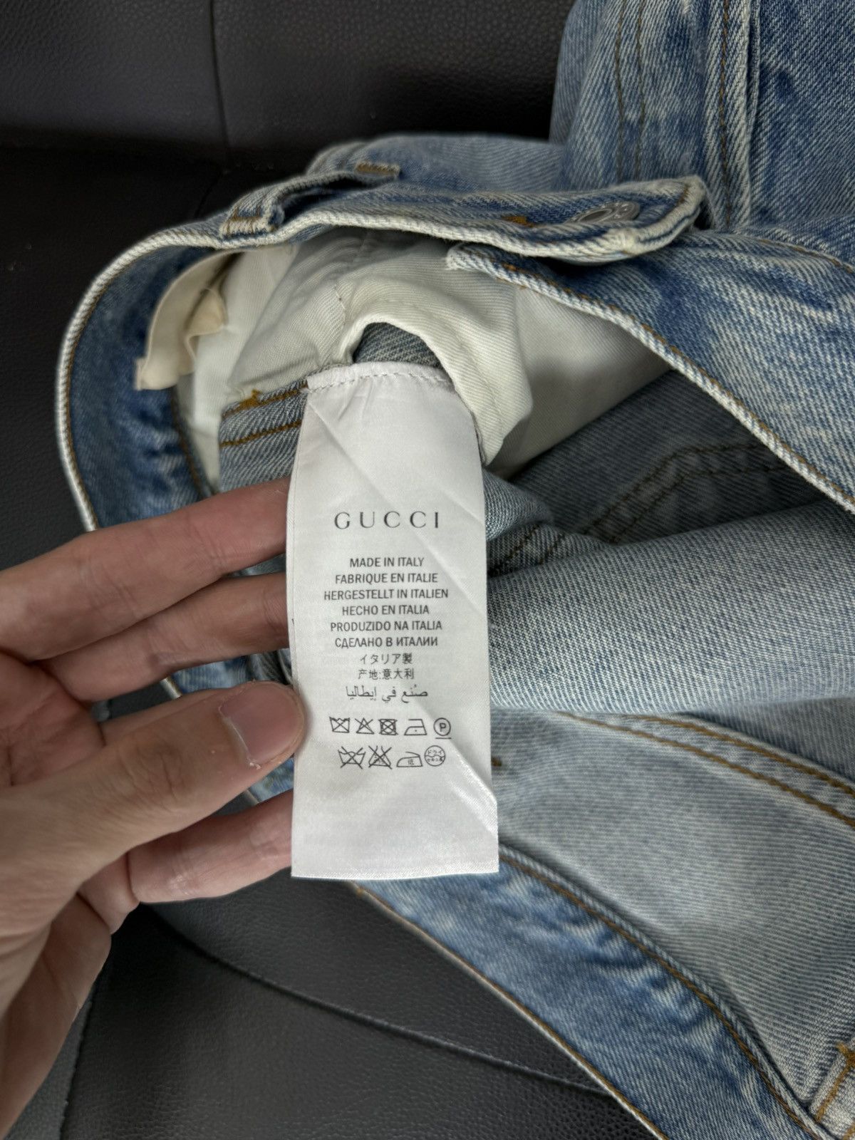 Gucci Gucci Blue Denim Jeans Lot 27 Size (36) $1500 Retail Cost Size US 36 / EU 52 - 16 Thumbnail