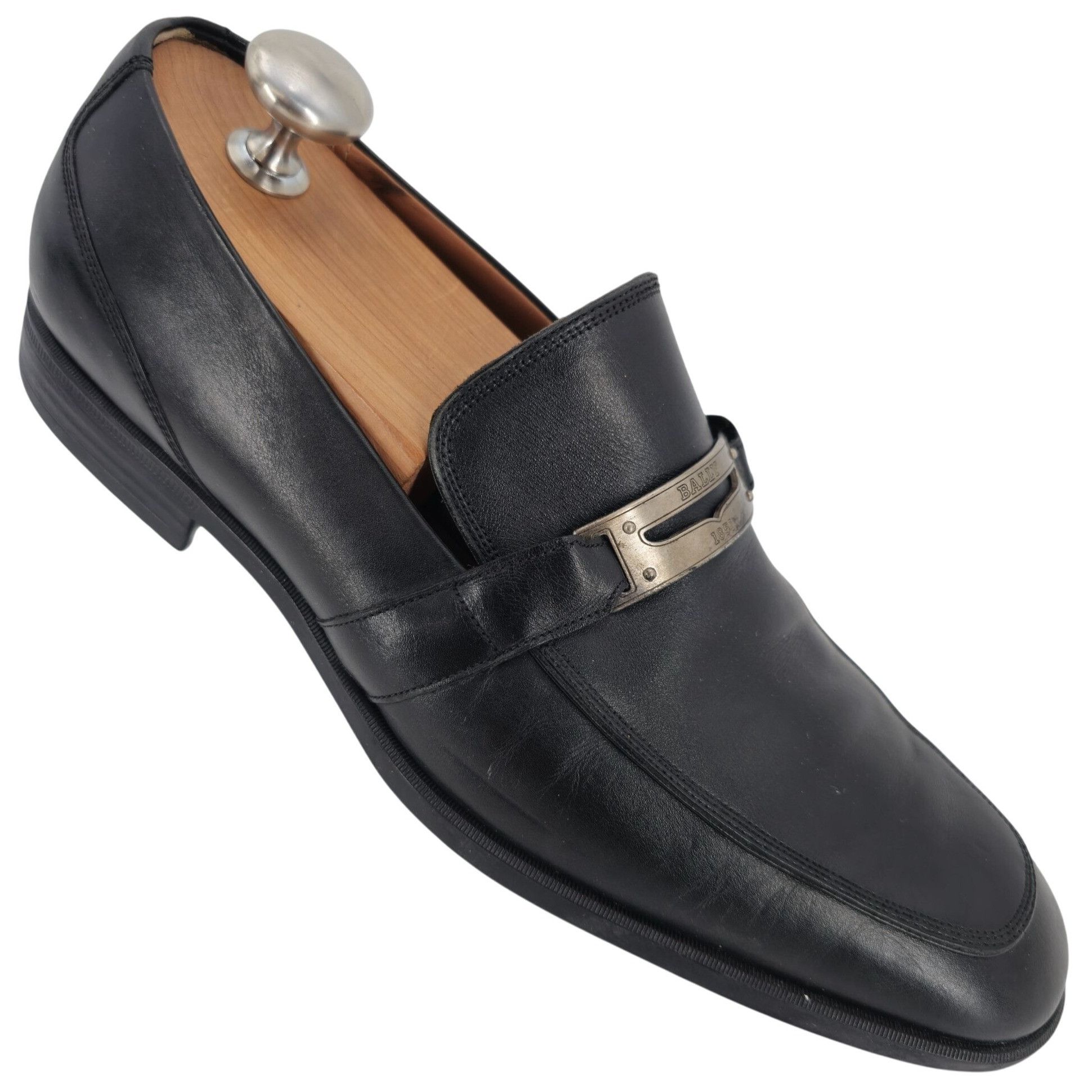 Bally Bally Switzerland Men's size 7D Black Leather Logo Plate Bit Size US 7 / EU 40 - 1 Thumbnail
