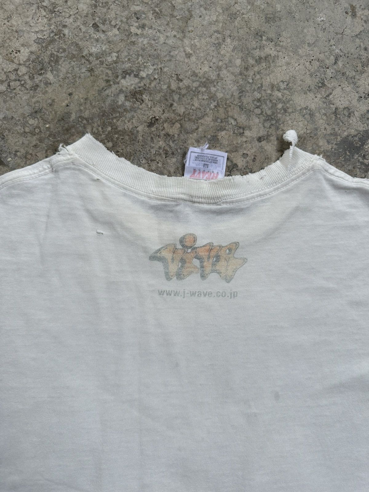 Band Tees Vintage Distressed RHCP Californication Album Promo Tee Size US M / EU 48-50 / 2 - 6 Thumbnail