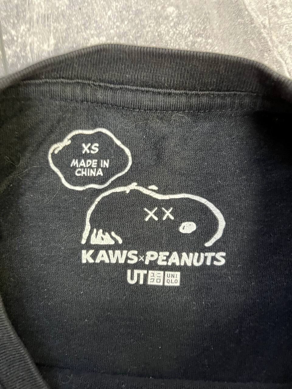Kaws × Peanuts × Uniqlo Men’s vintage tee Uniqlo x Kaws x Peanuts Size US XS / EU 42 / 0 - 6 Thumbnail