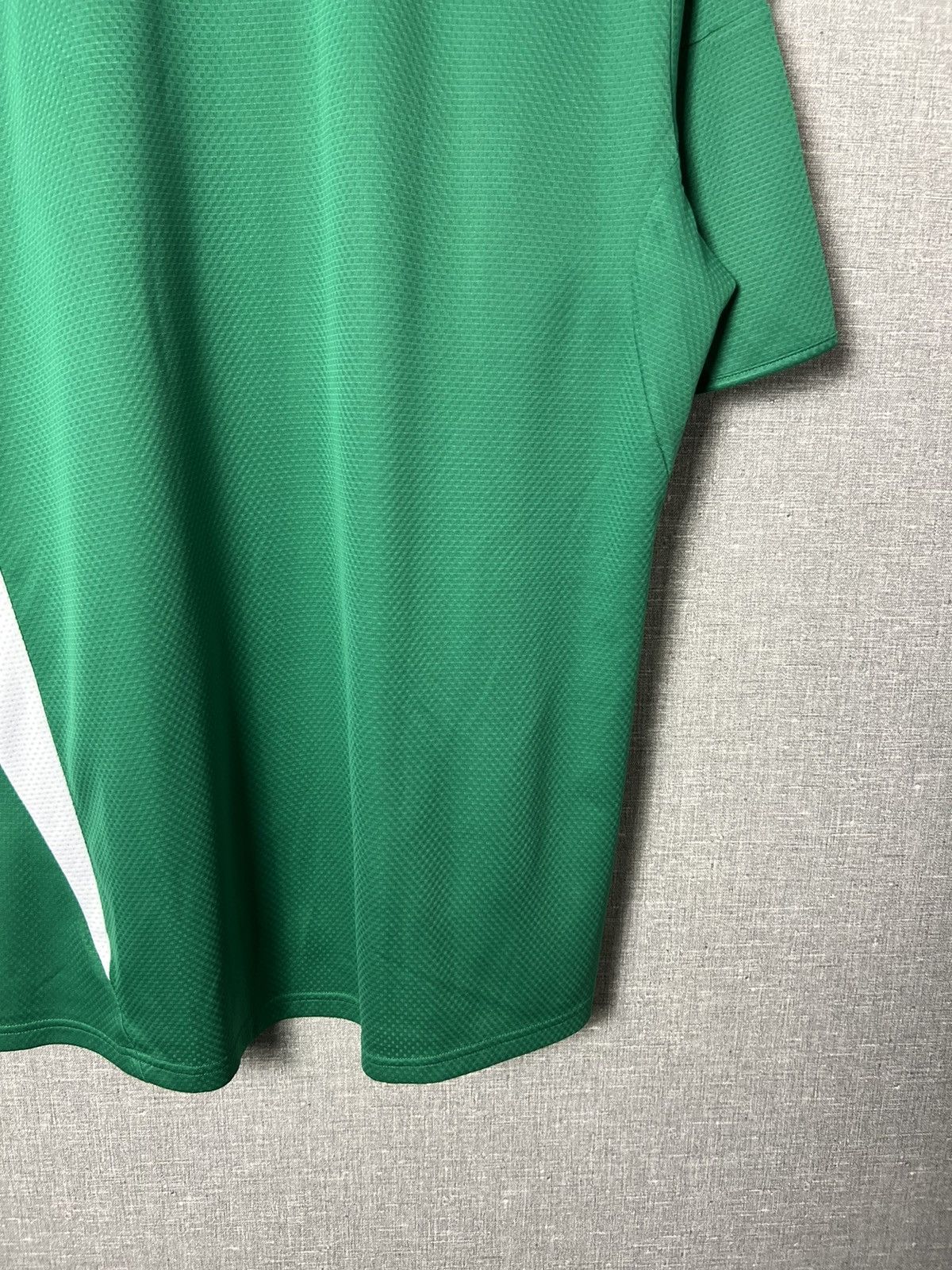 Adidas Rare Adidas Wolfsburg 2009 - 2010 Bundesliga VFL Away Jersey Size US XL / EU 56 / 4 - 19 Thumbnail