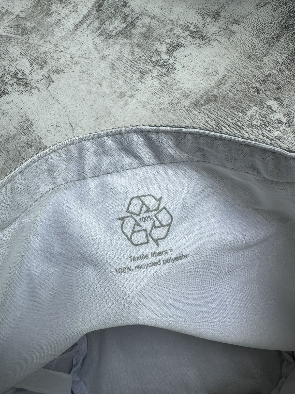 Issey Miyake Vintage Issey Miyake Parfume Mini Hand Hobo Tote Bag Size ONE SIZE - 9 Thumbnail