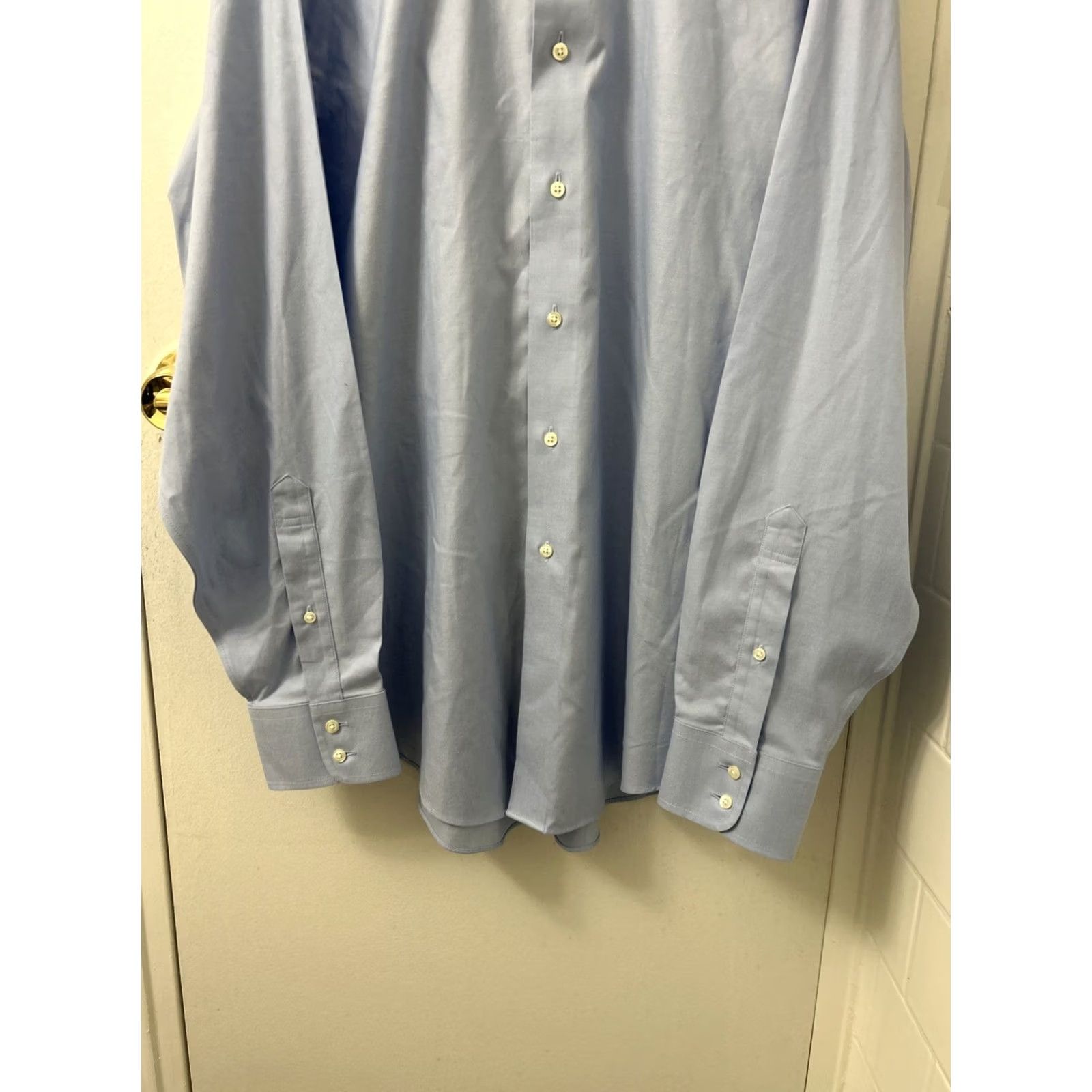 Brooks Brothers Brooks Brothers Original Polo Shirt Mens Size 16 Madison Fit Supima Button Up L/S Blue Dress Shirt Regular Size 16 Mens Size US L / EU 52-54 / 3 - 3 Thumbnail