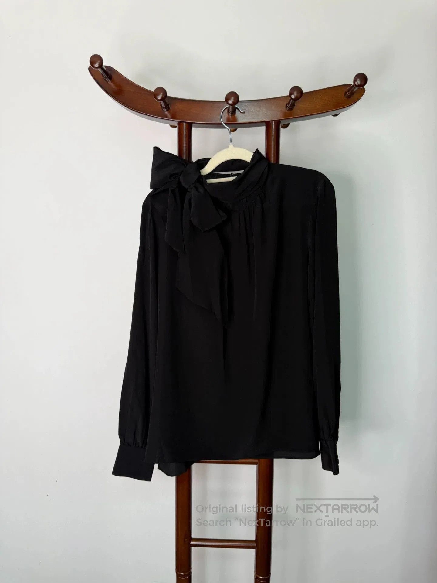 Fendi Fendi Runway Silk Bow Collar Shirt. Size US S / EU 44-46 / 1 - 4 Thumbnail