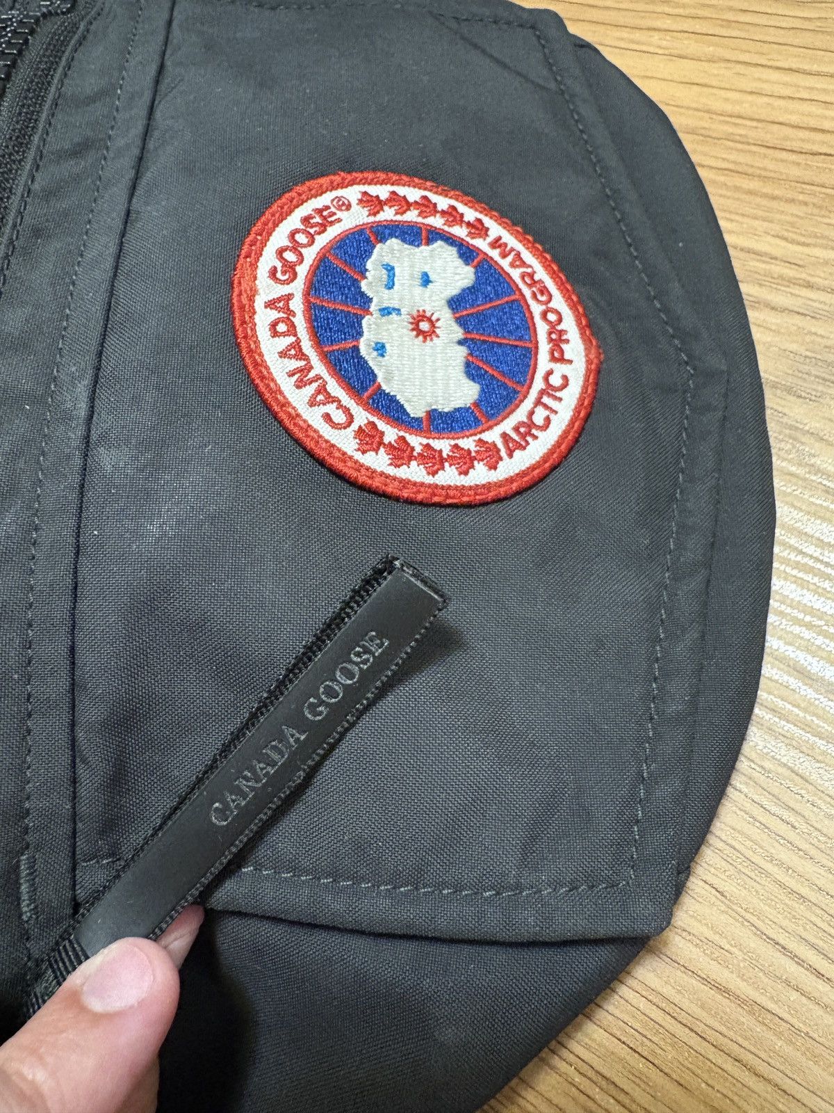 Canada Goose Canada Goose logo-patch belt bag Size ONE SIZE - 13 Thumbnail