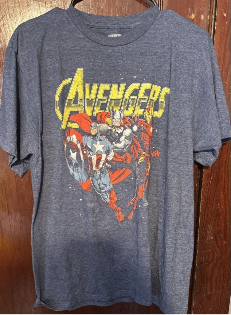 Marvel Comics Marvel Avengers Tee Short Sleeve shirt Men's Size Large Blue Size US L / EU 52-54 / 3 - 1 Thumbnail