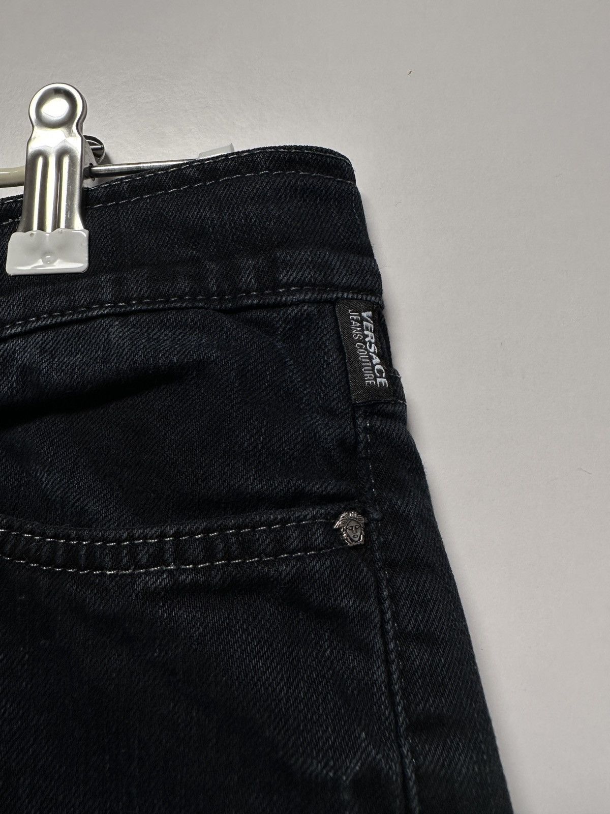 Versace Jeans Couture Versace jeans couture vintage luxury jeans Size 26" / US 2 / IT 38 - 5 Thumbnail