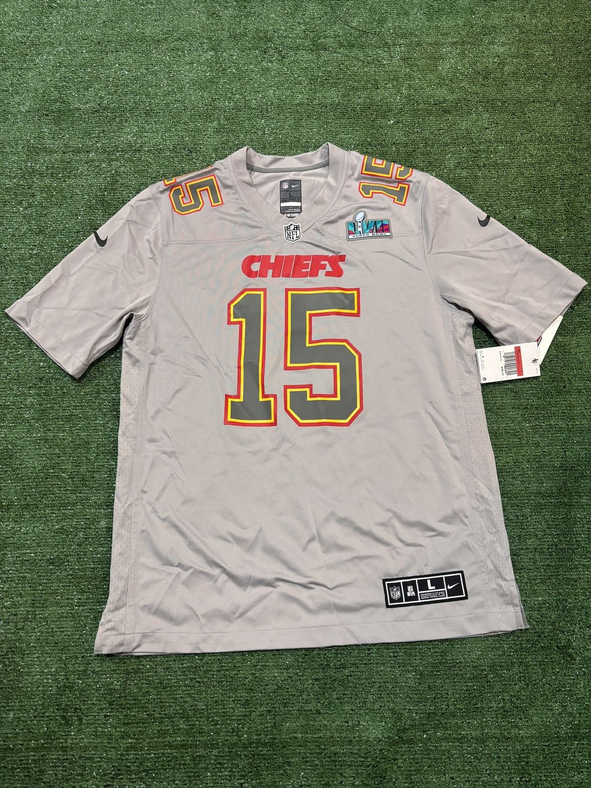 Nike Nike Patrick Mahomes Kansas City Chiefs SB LVII Jersey Size US L / EU 52-54 / 3 - 1 Thumbnail