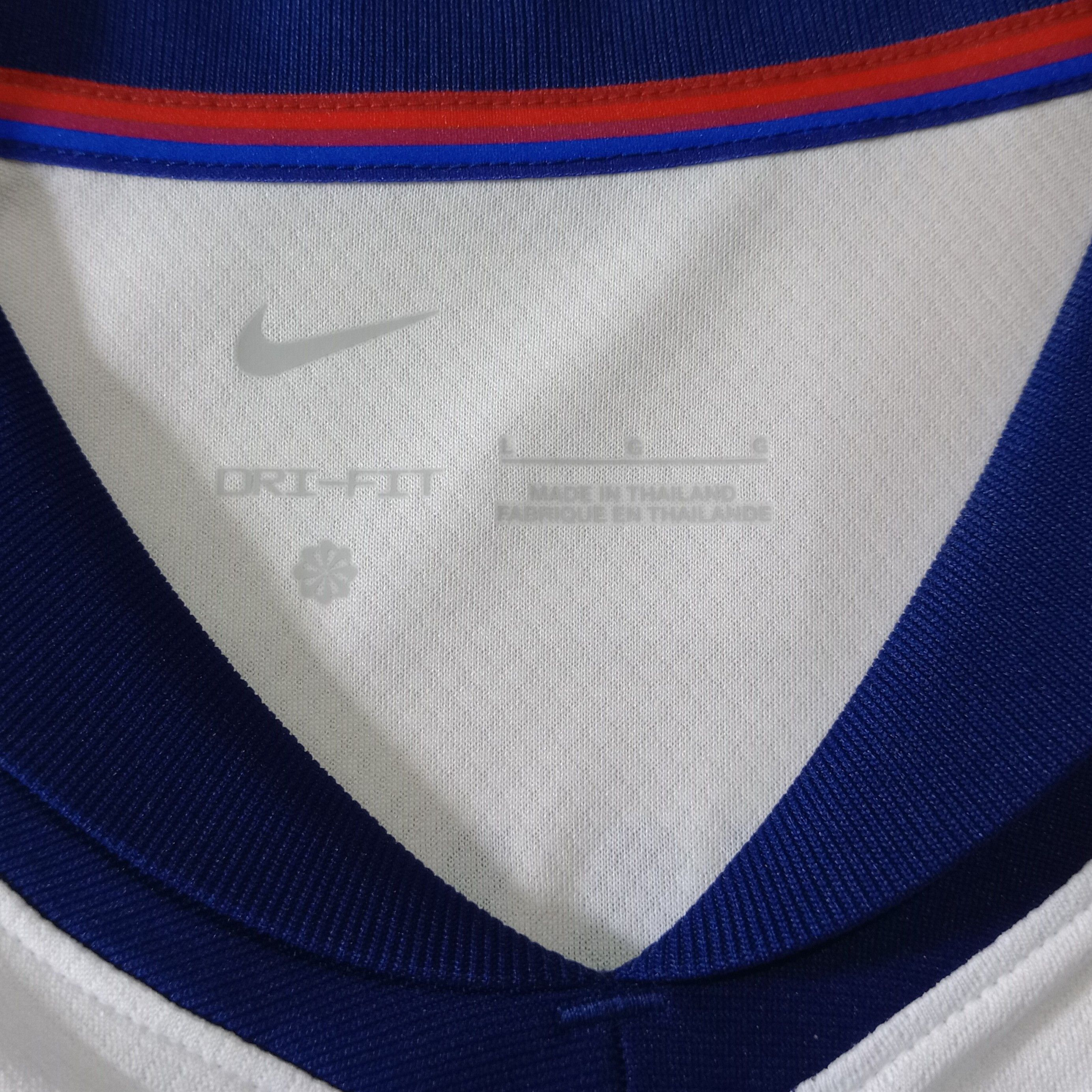 Nike England Euro 2024 Home Jersey Jude Bellingham 10 Size US L / EU 52-54 / 3 - 5 Thumbnail