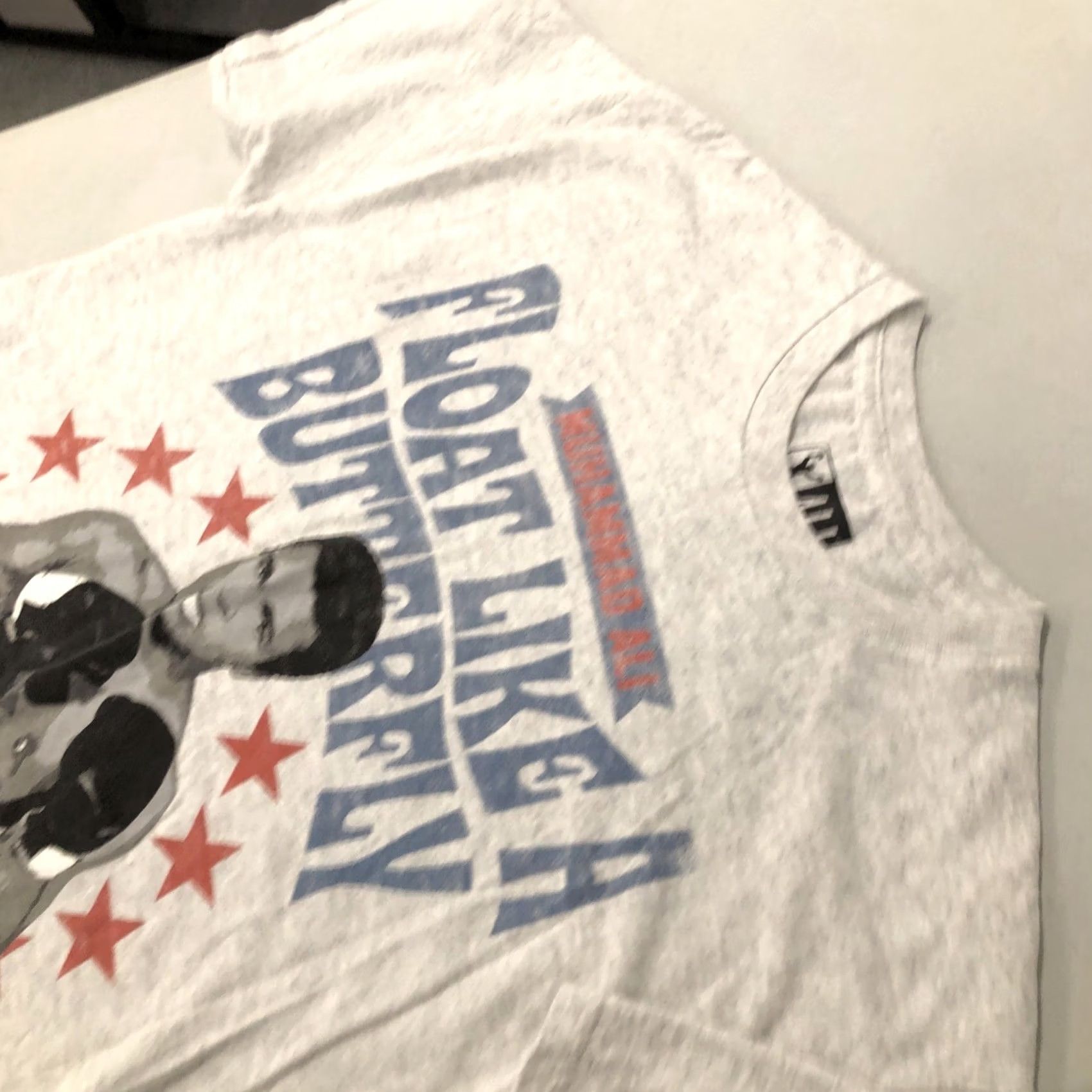 Vintage Muhammad Ali 'Float Like a Butterfly' Sting Like a Bee' T-Shirt Mens Regular Gray Cotton Medium Short Sleeve Crew Neck Ali Brand 2020s Vintage No Size US M / EU 48-50 / 2 - 7 Thumbnail