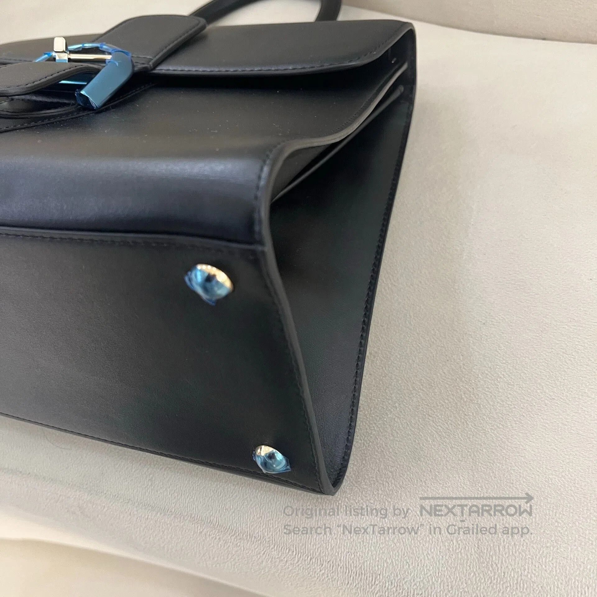 Louis Vuitton LV Petite Malle Limited Edition. Size ONE SIZE - 7 Thumbnail