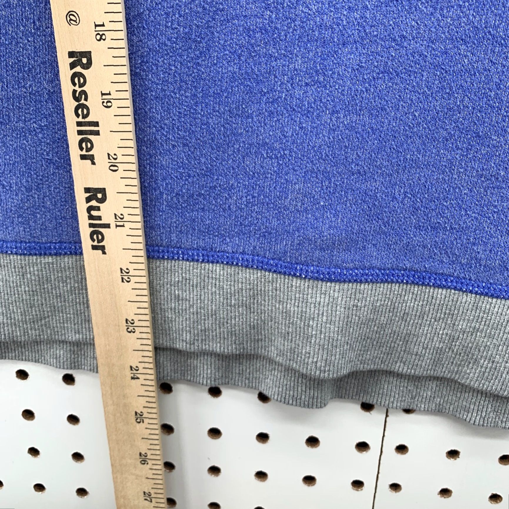 The North Face VINTAGE The North Face Sweatshirt Womens M Blue Gray Zip Sides Thumbhole 18.5x24 Womens Size M / US 6-8 / IT 42-44 - 7 Thumbnail