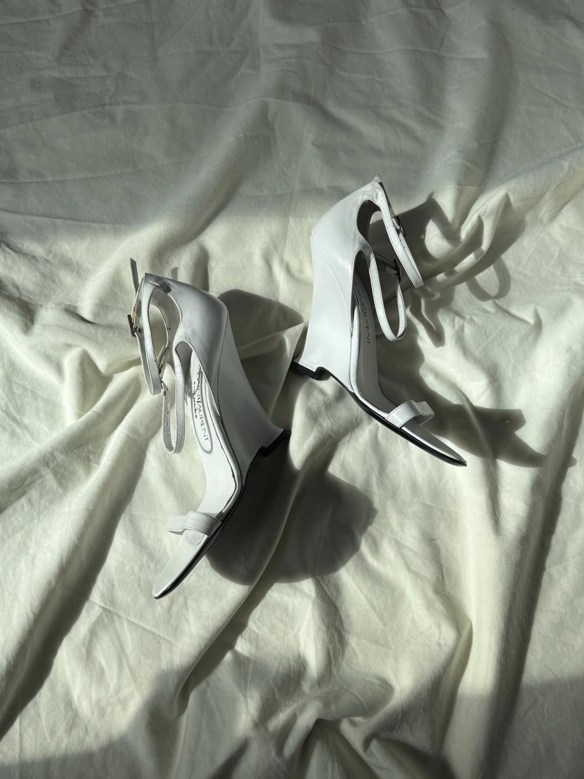 Saint Laurent Paris !NEW S/S 2001 Yves Saint Laurent by Tom Ford Runway Heels Size US 7.5 / IT 37.5 - 10 Thumbnail