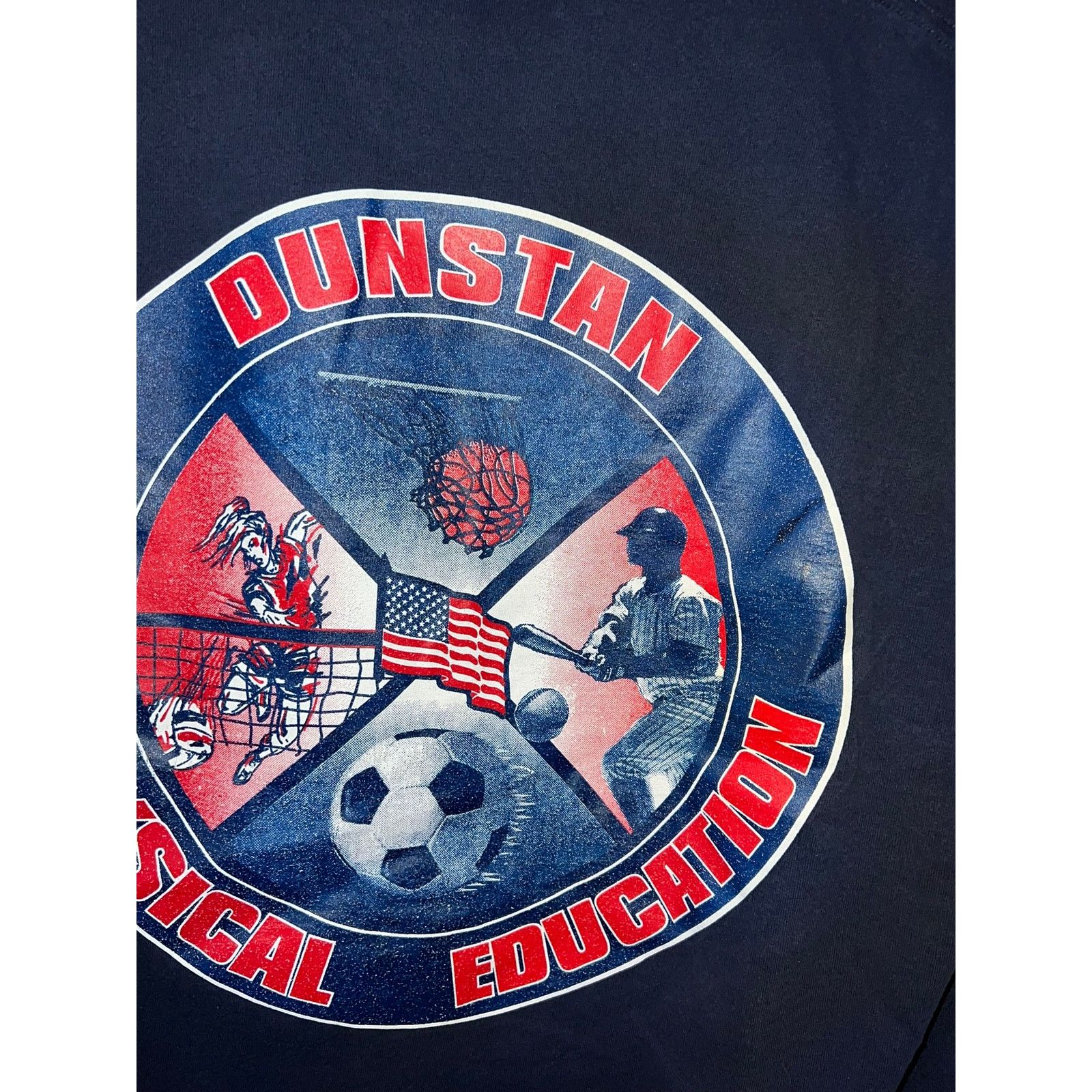 Fruit Of The Loom Vintage Physical Eductation Shirt Dunstan PE Sport Tee 90s L Size US L / EU 52-54 / 3 - 7 Thumbnail