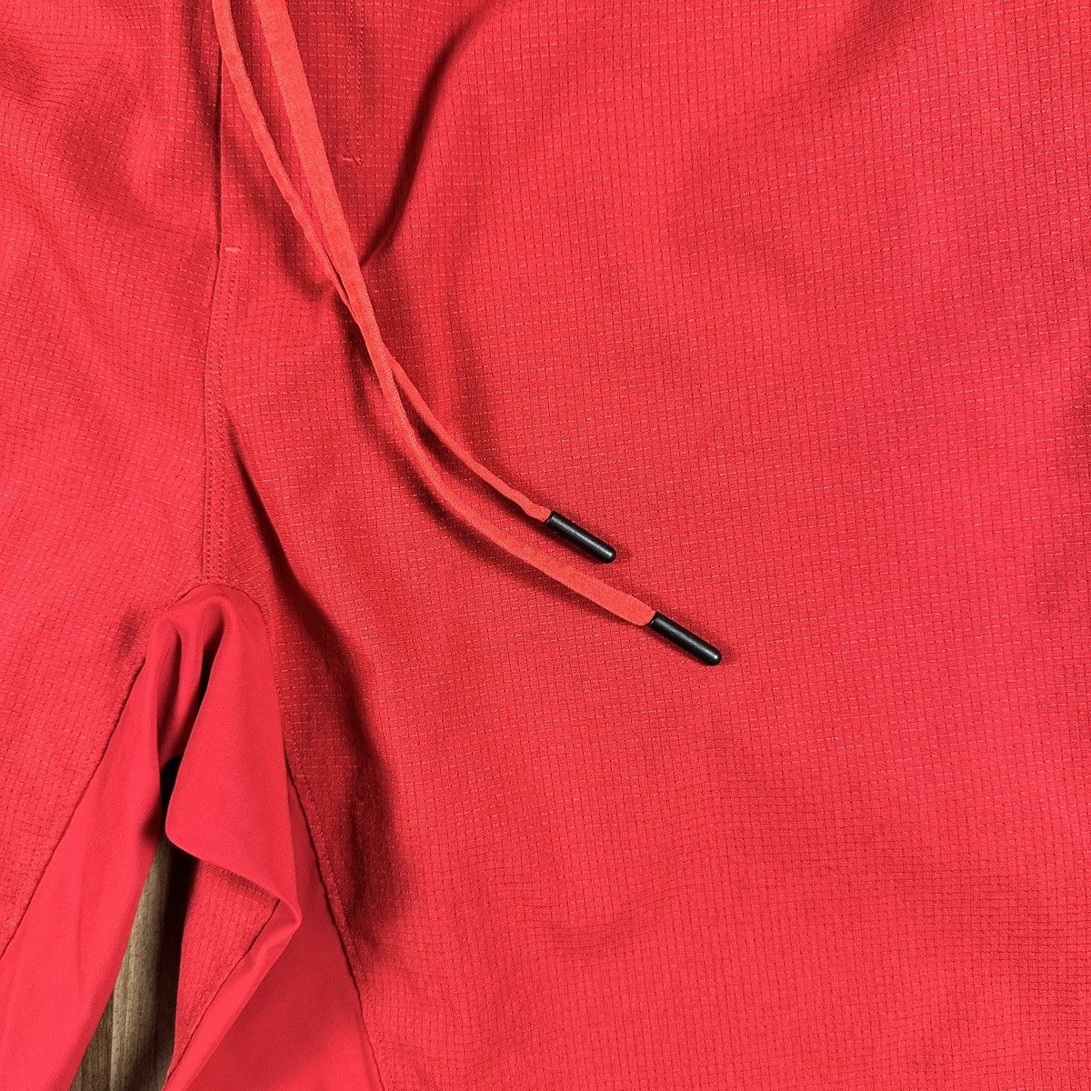 Lululemon Lululemon Pace Breaker 8” inseam Running Shorts Red Size XL Size US 34 / EU 50 - 2 Thumbnail