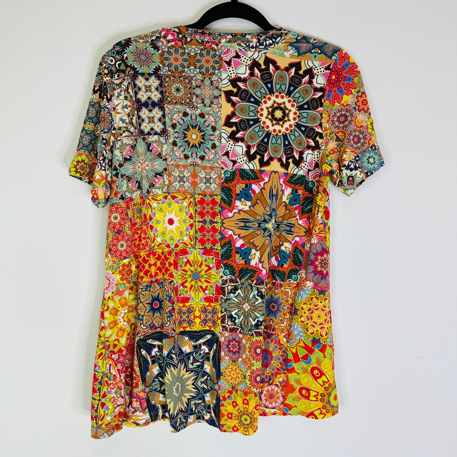 Johnny Was Johnny Was Kaleida Favorite Crew Neck Swing Tee Size medium Size M / US 6-8 / IT 42-44 - 6 Thumbnail