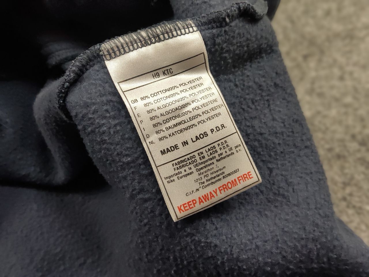 Nike Vintage 90's Nike Zip Cotton Embroidered Logo Sweatshirt Size US M / EU 48-50 / 2 - 8 Thumbnail
