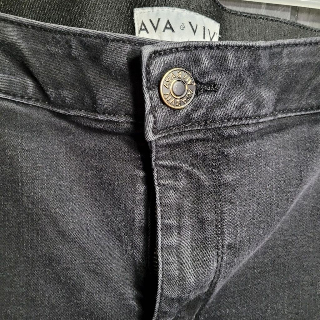 AVA CATHERSIDE AVA & Viv, black jeans, Size 20 euc Size 42" / US 20 - 2 Thumbnail