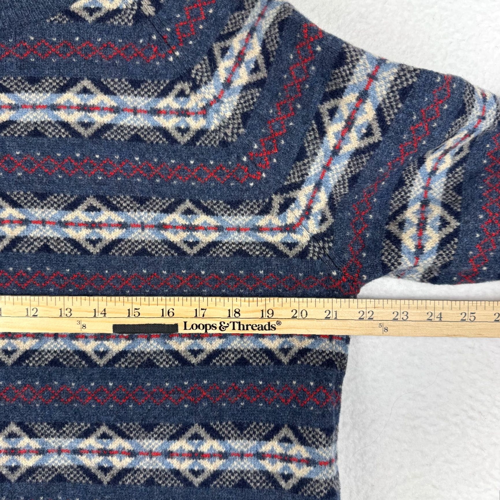 J.Crew J.CREW Mens XL Fair Isle 100% Lambs Wool Knit Crew Neck Sweatshirt Navy Blue Sweater Pullover Knit Wool Winter Casual Size US XL / EU 56 / 4 - 7 Thumbnail