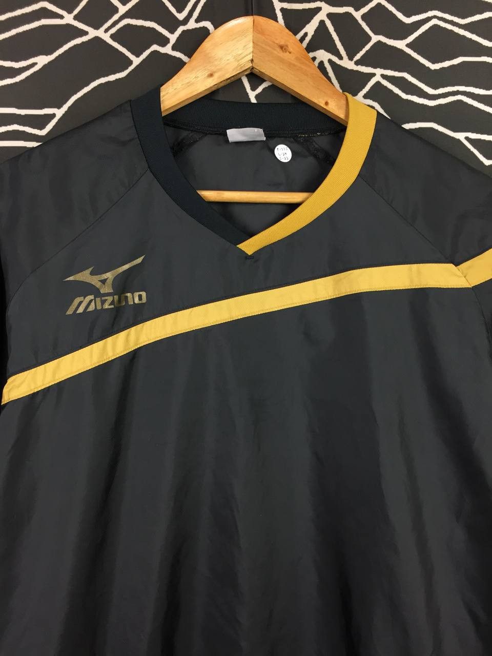 Mizuno Vtg Mizuno Ignitus Pullover Windbreaker Training Jersey Size US L / EU 52-54 / 3 - 3 Thumbnail