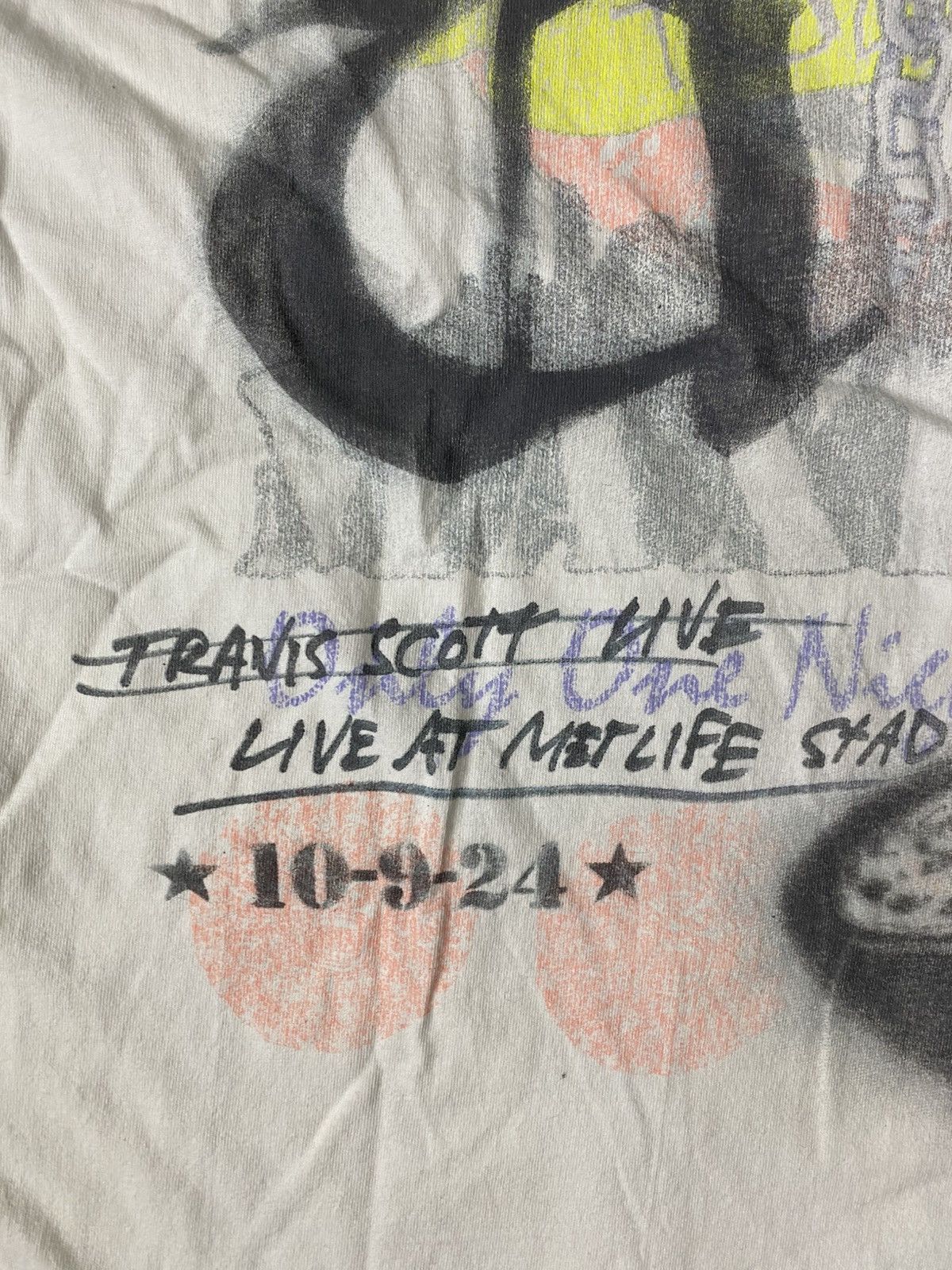 Travis Scott TRAVIS SCOTT UTOPIA TOUR TEE. Size US L / EU 52-54 / 3 - 12 Thumbnail