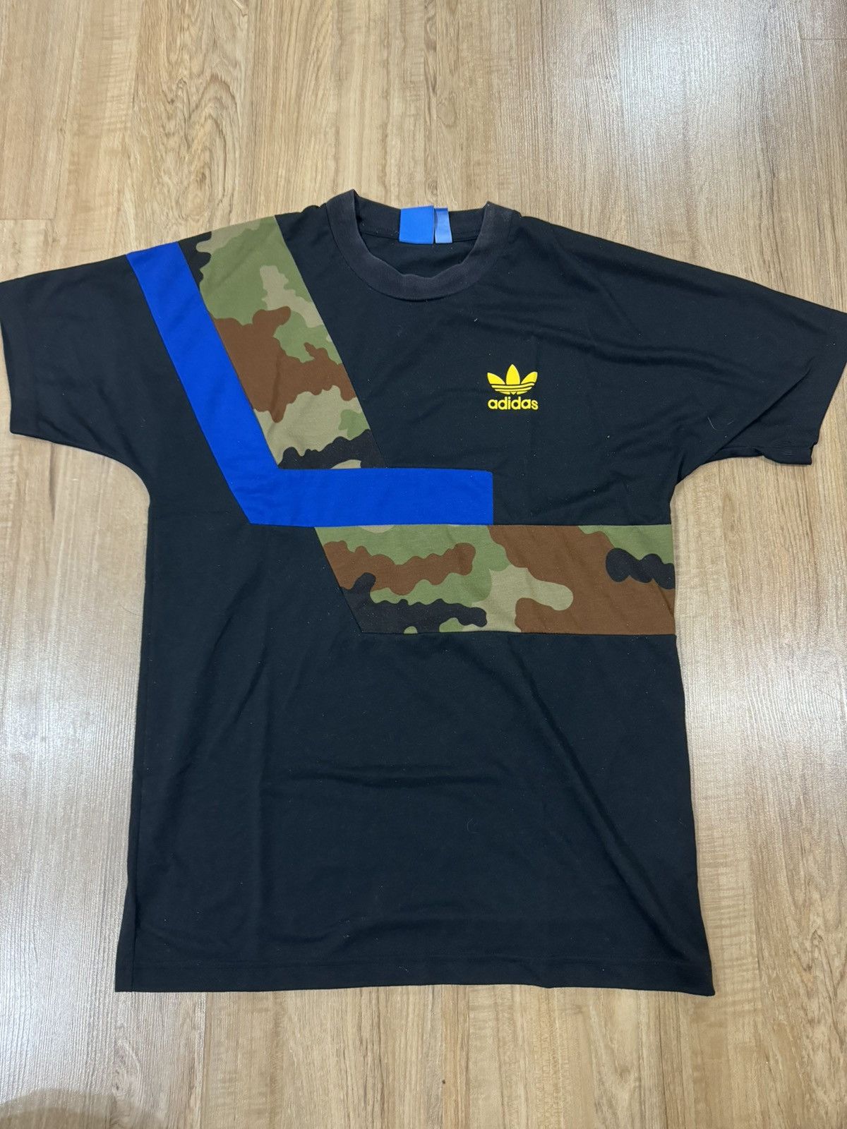 image of Adidas Originals Camo Tshirt in Black, Men's (Size Medium)