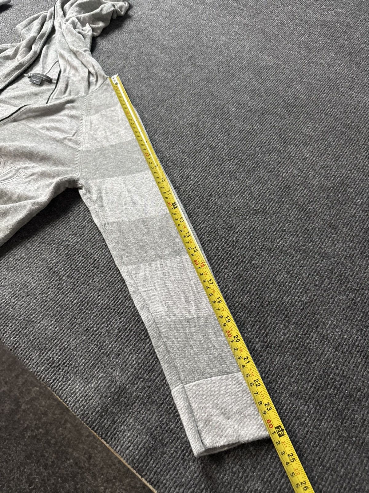 Armani Exchange Luxury Armani Exchange AX V Neck Knit Grey Logo Sweater M Size M / US 6-8 / IT 42-44 - 23 Thumbnail