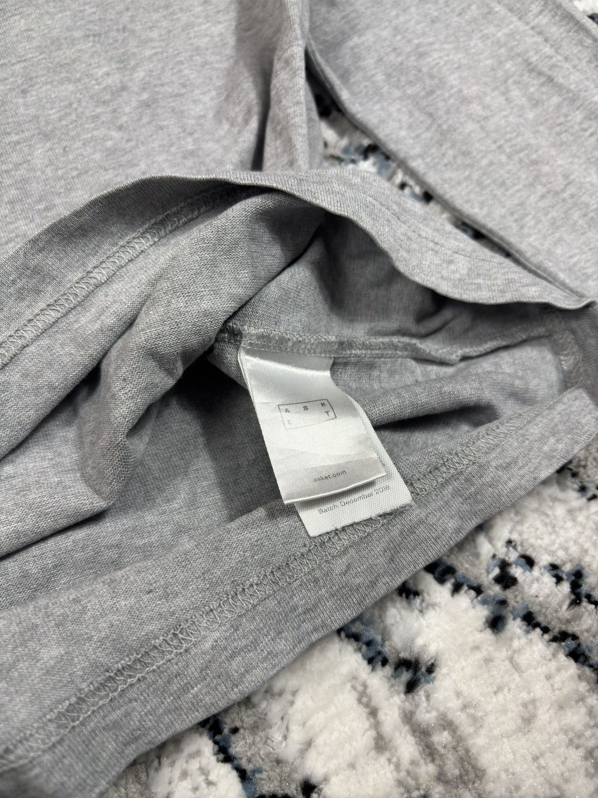 Asket Asket longsleeve t shirt Basic blank casual old money Size US M / EU 48-50 / 2 - 3 Thumbnail
