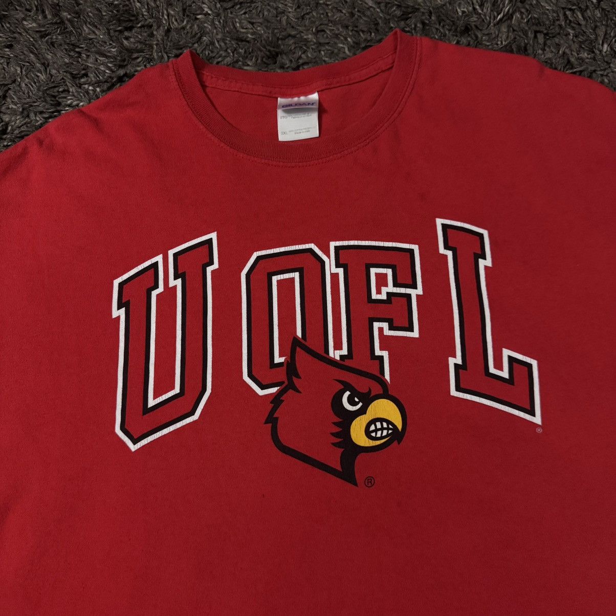 Gildan UofL Cardinals Red Tee Size US XXL / EU 58 / 5 - 2 Thumbnail