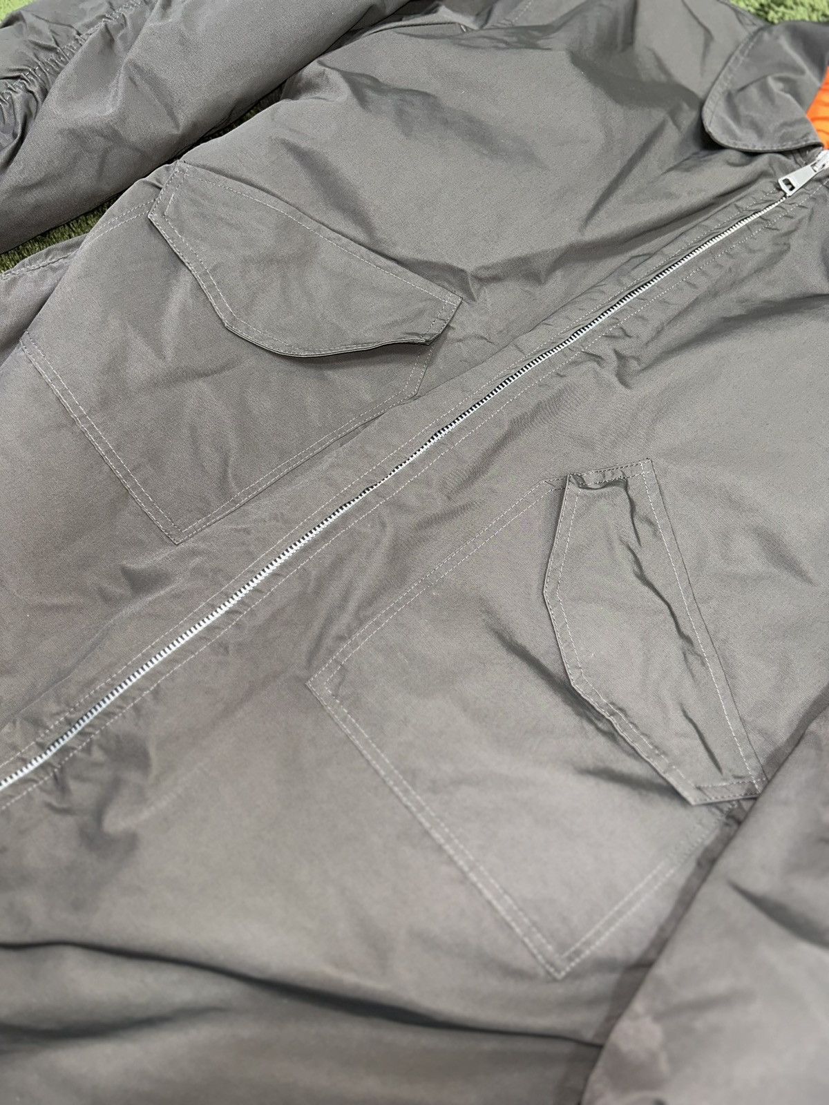 (di)vision [L] (di)vision split long quilted bomber jacket gray Size US L / EU 52-54 / 3 - 6 Thumbnail