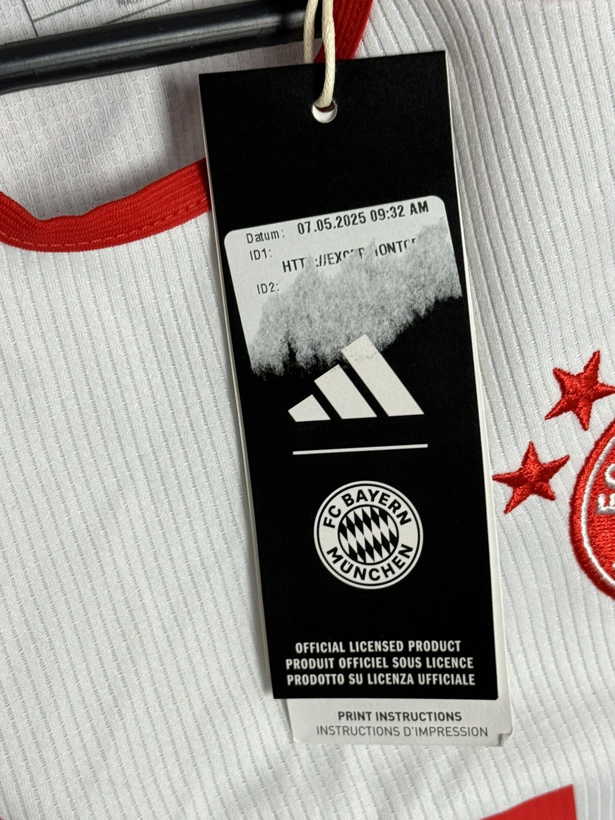 Adidas KIDS New Bayern Munchen 23/24 Home Musiala Football Jersey Size US XS / EU 42 / 0 - 9 Thumbnail