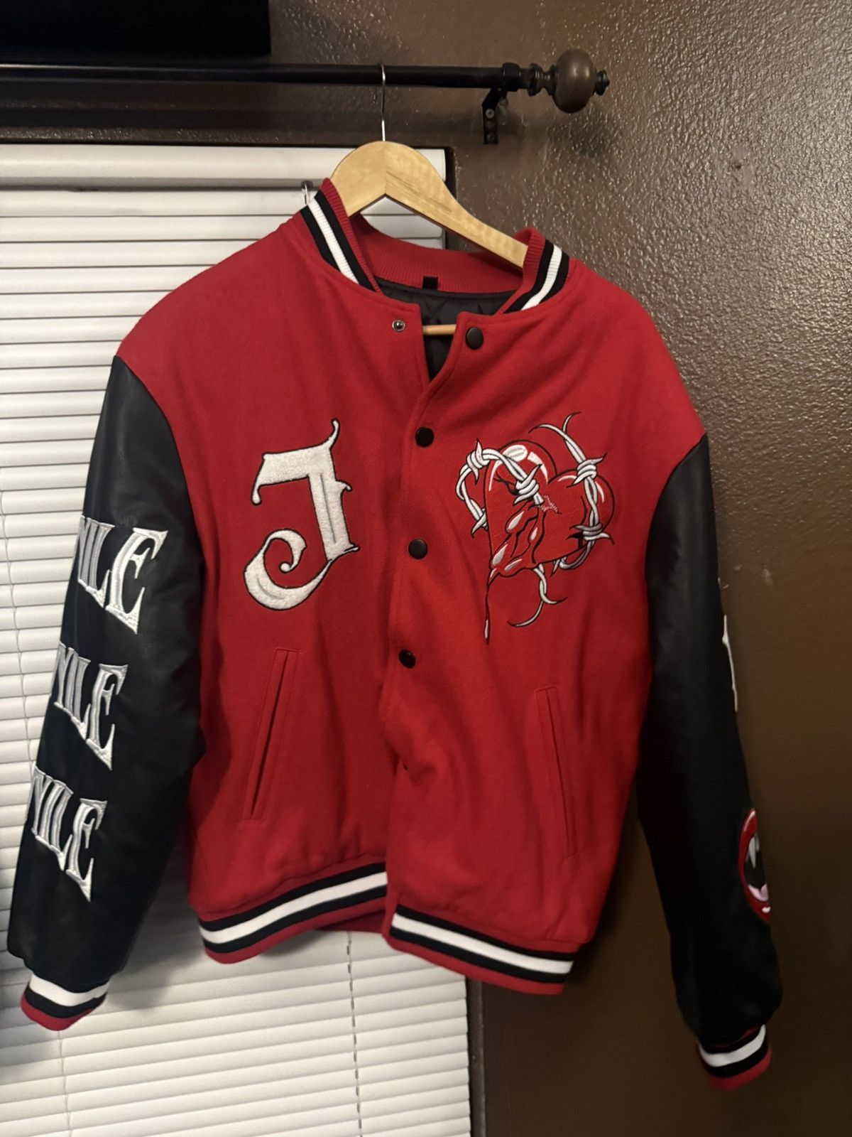 Other JUVENILE red varsity jacket Size US M / EU 48-50 / 2 - 1 Thumbnail