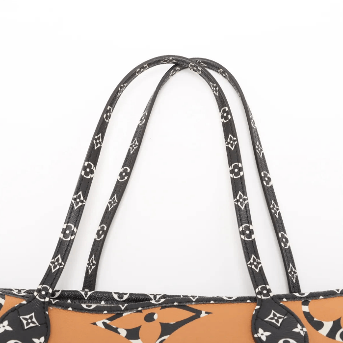 Louis Vuitton Monogram Jungle Neverfull MM Size ONE SIZE - 6 Thumbnail