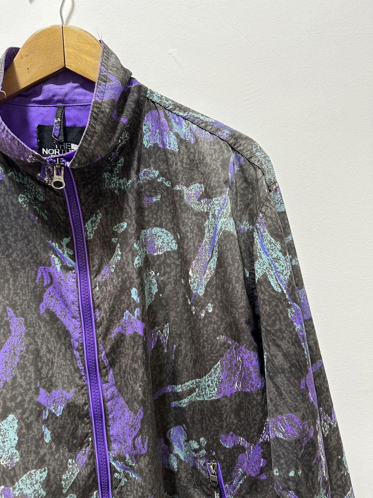 The North Face The North Face Windbreaker Jacket Design Size US L / EU 52-54 / 3 - 8 Thumbnail