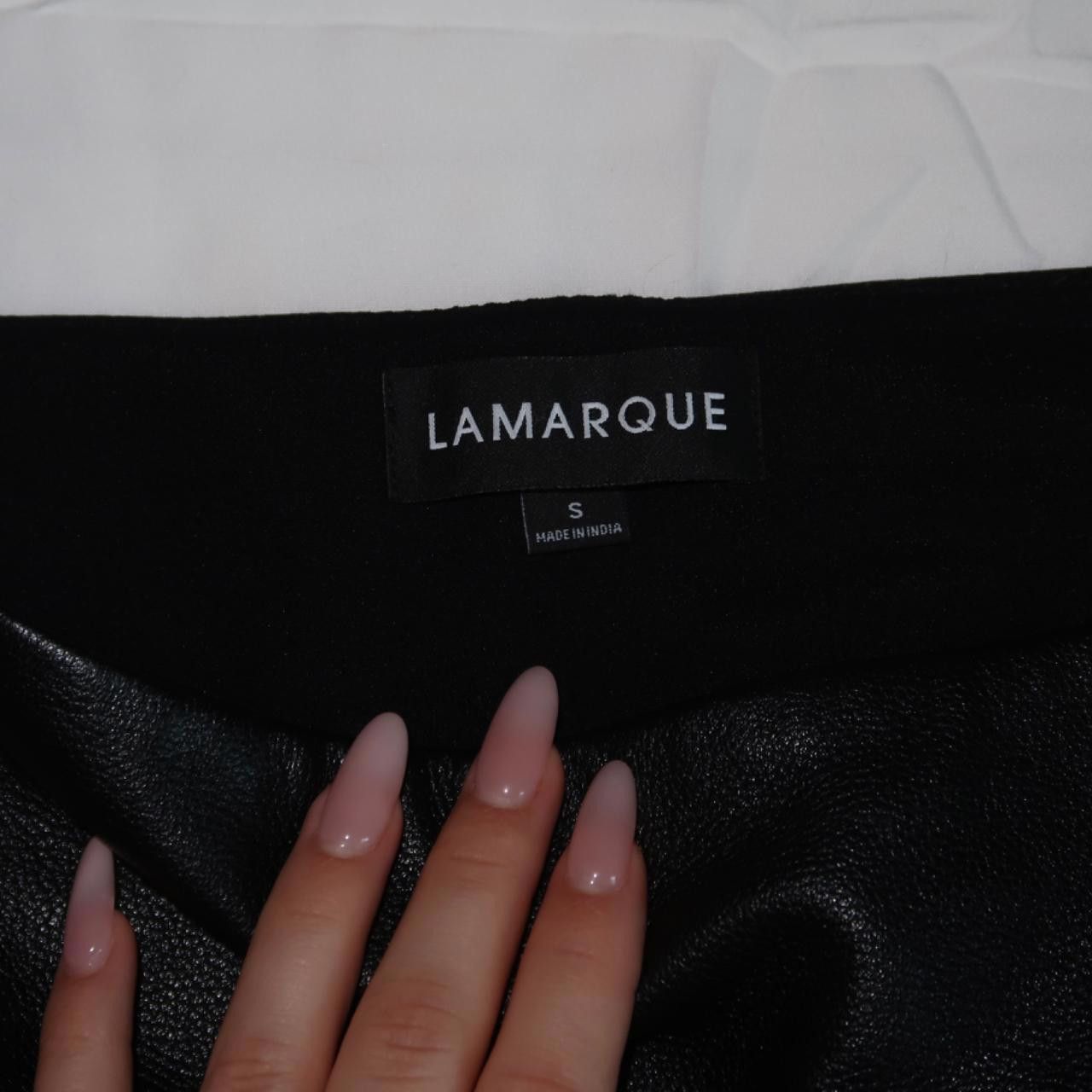 LAMARQUE black leather mini skirt🖤 Size 28" / US 6 / IT 42 - 5 Thumbnail