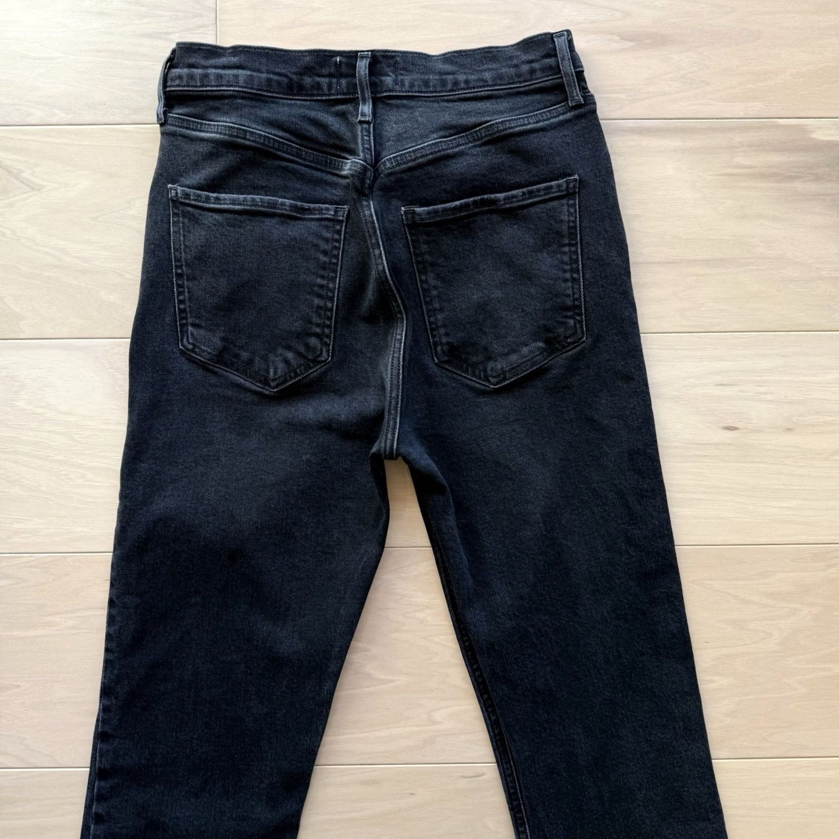 Agolde AGOLDE Riley Crop Jeans Women's 28 Black High Rise Glam Boho Party New York Jeans Best Seller Women 28 Black High Rise Crop Jeans Size 28" / US 6 / IT 42 - 7 Thumbnail