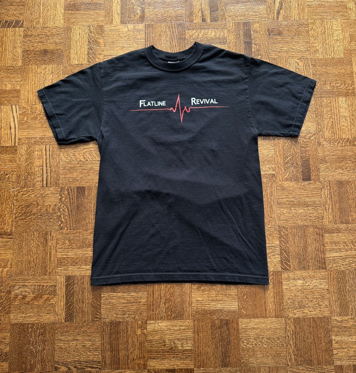 Other Flatline Revival Judgement Day Album Graphic Band Tee Size US M / EU 48-50 / 2 - 1 Thumbnail