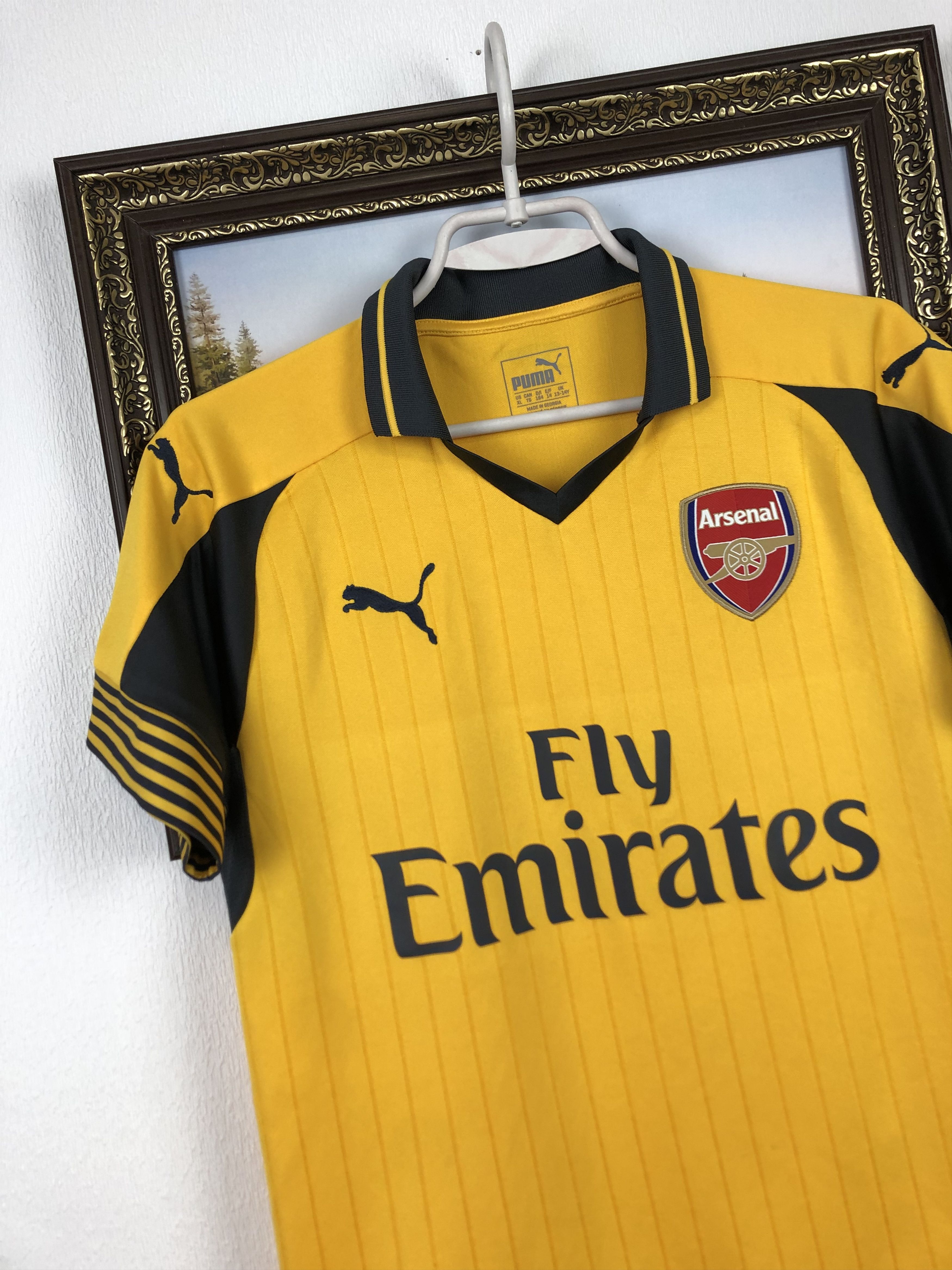 Other Arsenal football shirt 2016 Soccer Puma Size Boys Tee Size US XXS / EU 40 - 3 Thumbnail