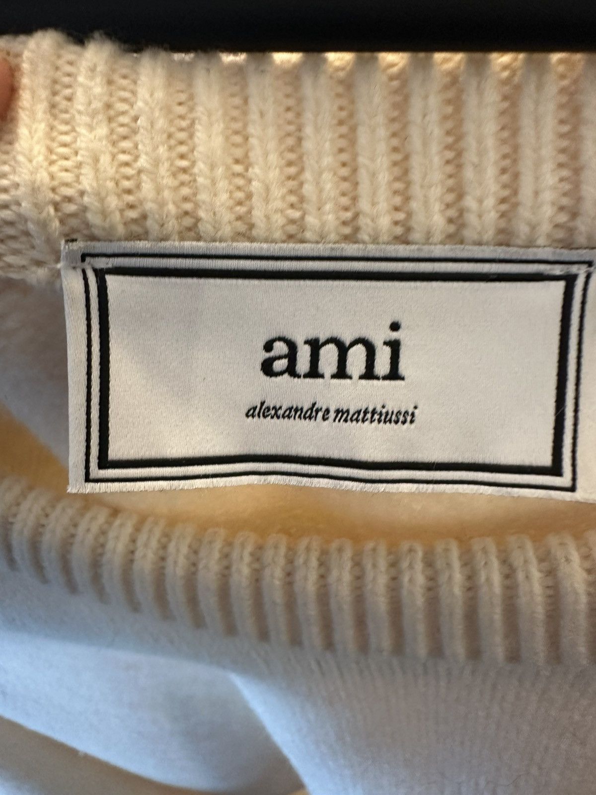 AMI WHITE WOOL AMI DE COEUR SWEATER Size US L / EU 52-54 / 3 - 3 Thumbnail