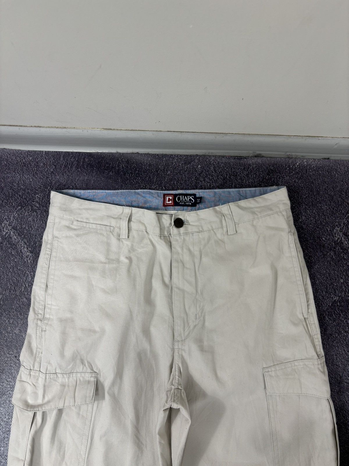 Chaps Ralph Lauren Vintage Chaps Ralph Lauren Y2K Beige Hype Cargo Shorts Size US 32 / EU 48 - 6 Thumbnail