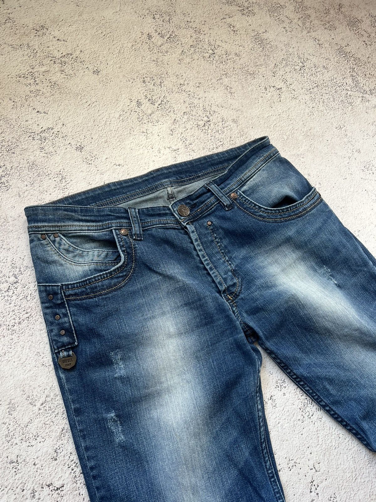 Diesel × If Six Was Nine × Vintage Vintage Diesel Faded Jeans Y2K Size US 34 / EU 50 - 4 Thumbnail