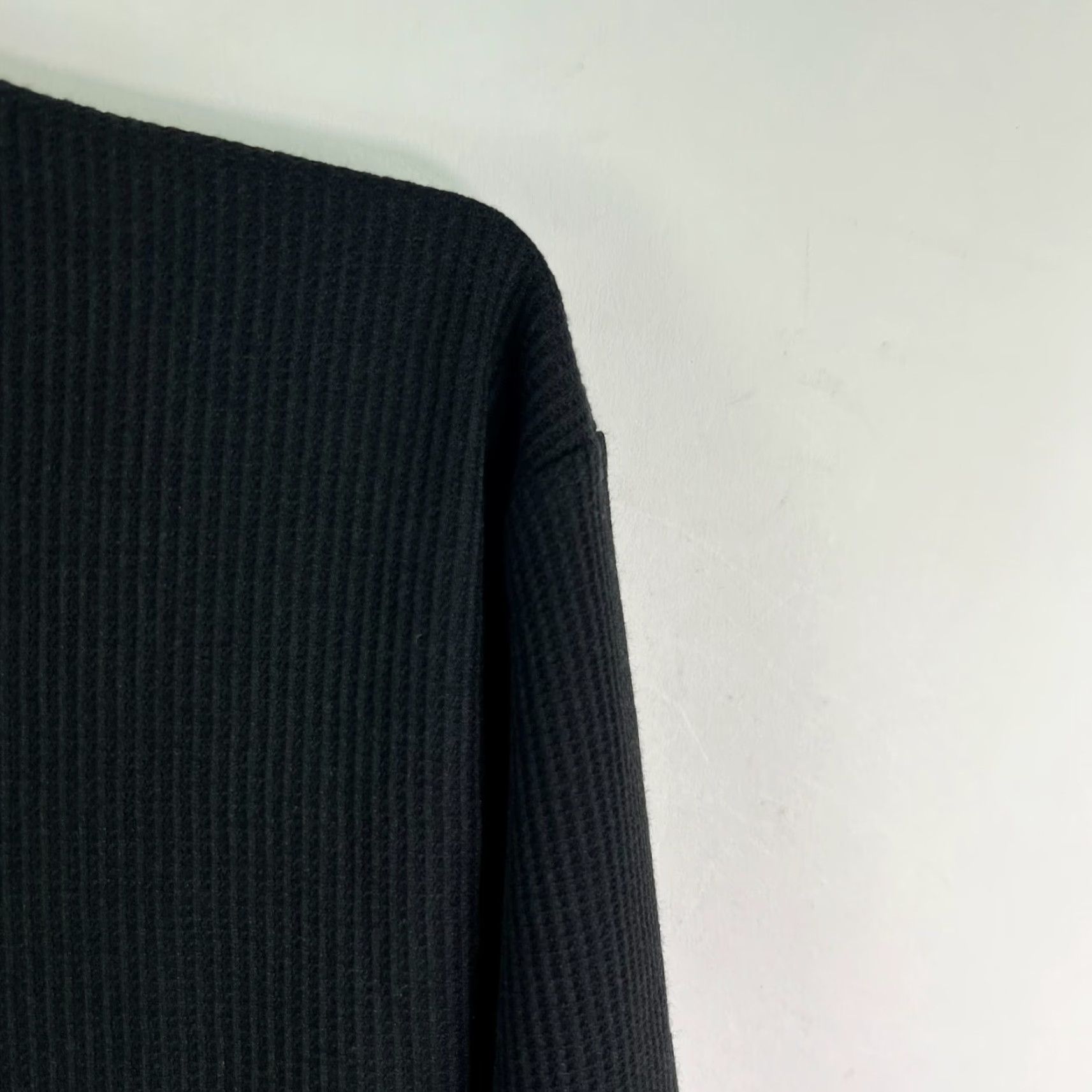Vintage Britana T-Shirt 4XL Long Sleeve Thermal Mens Black Crew Neck 4XL Cotton Polyester Knit Solid Outdoor 90s Mens Size US XXL / EU 58 / 5 - 2 Thumbnail