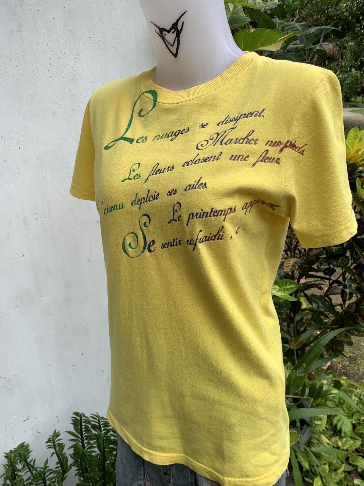 Japanese Brand × Takeo Kikuchi 2000s Takeo Kikuchi Japan Yellow France Poem Graphic Top Size M / US 6-8 / IT 42-44 - 2 Thumbnail