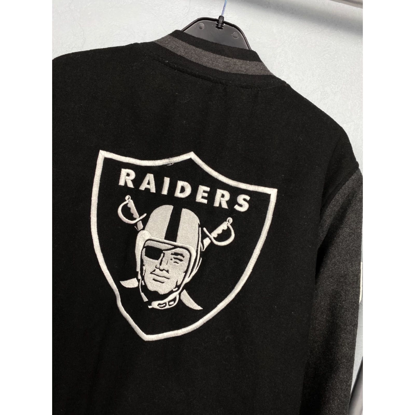 Vintage Raiders NFL Wool Bomber Jacket Varsity Size L Mens Black Size US L / EU 52-54 / 3 - 8 Thumbnail