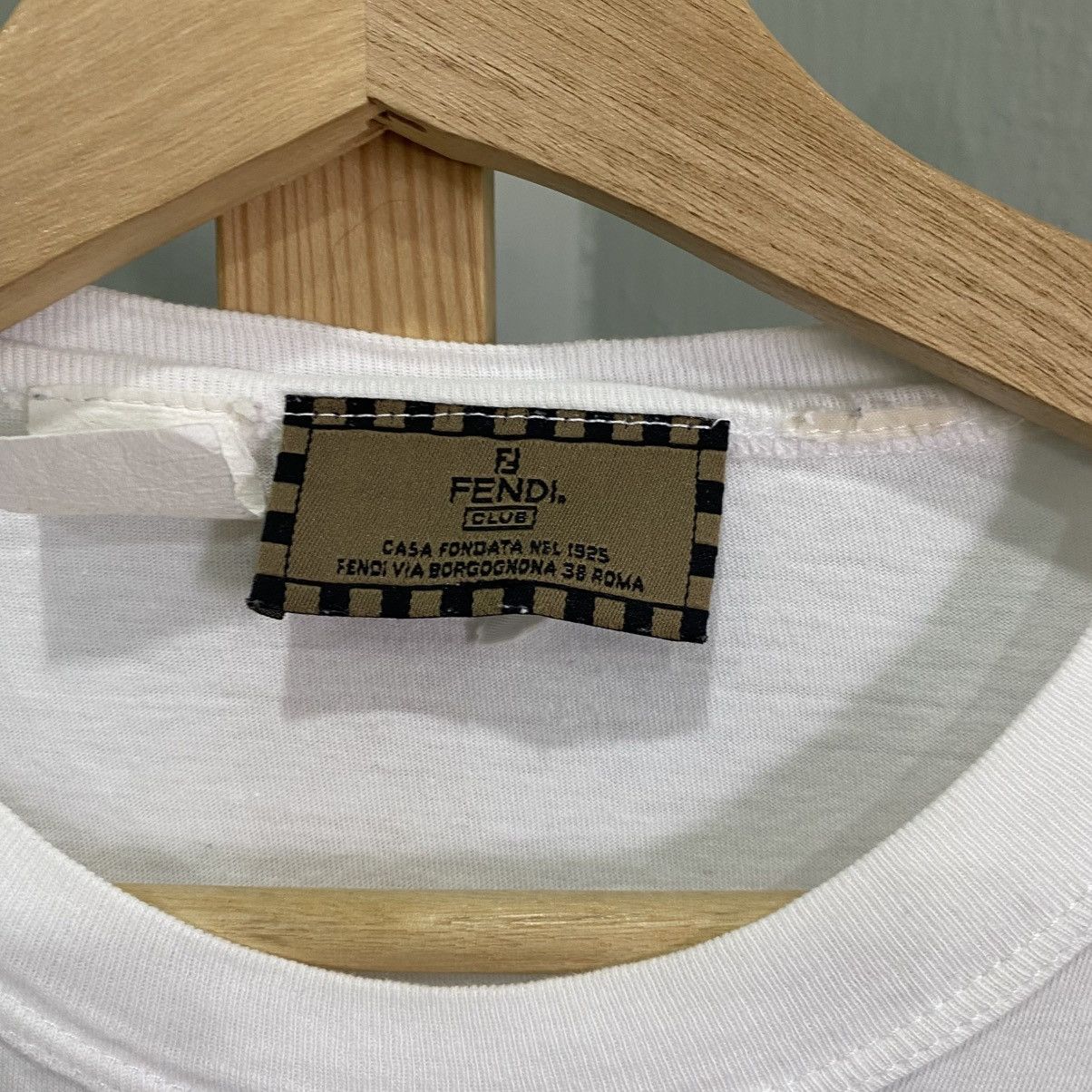 Fendi Vintage Fendi Big Logo Long Sleeve T-Shirt - White Size US M / EU 48-50 / 2 - 8 Thumbnail