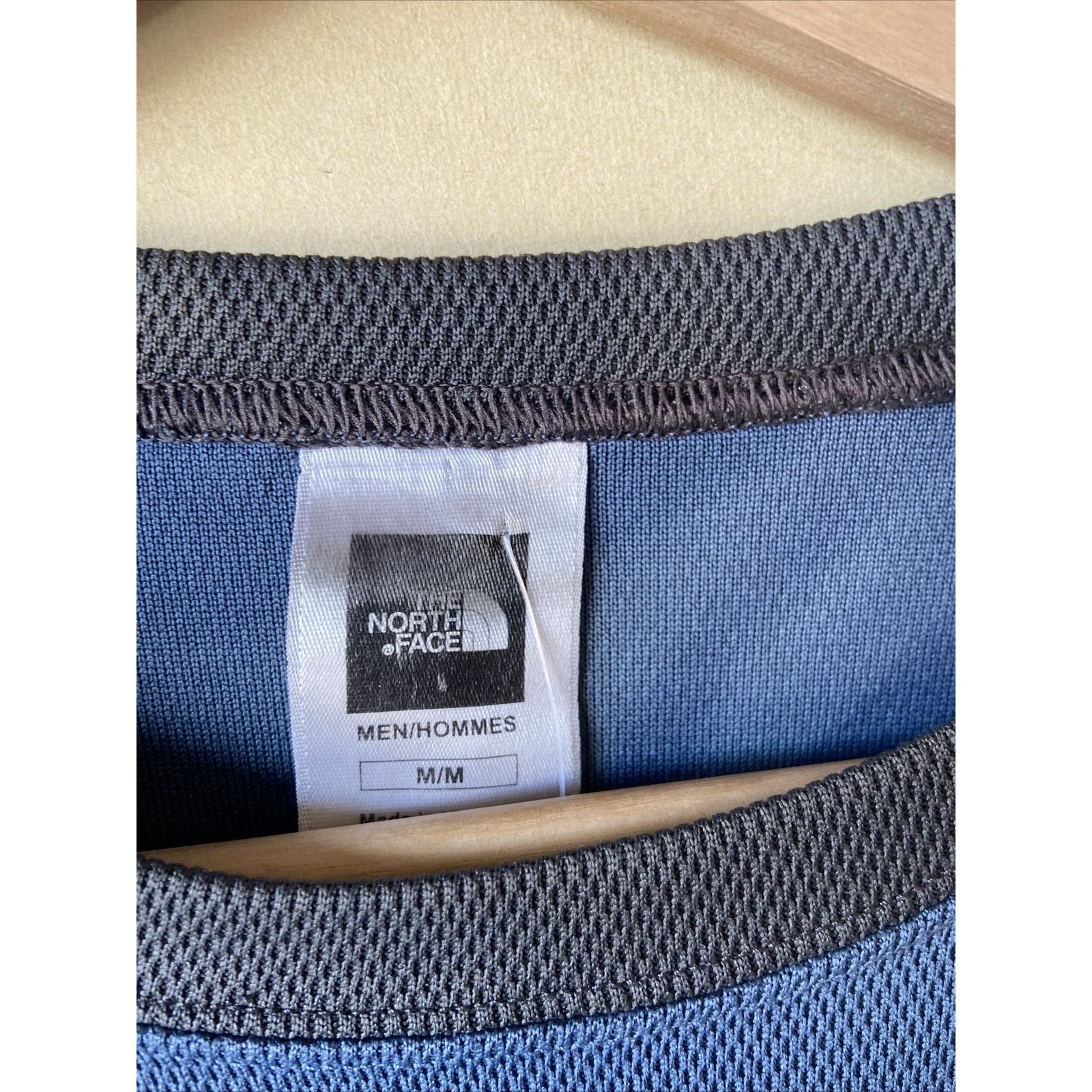 The North Face The North Face Logo Long Sleeve Blue T-Shirt Medium Size US M / EU 48-50 / 2 - 3 Thumbnail