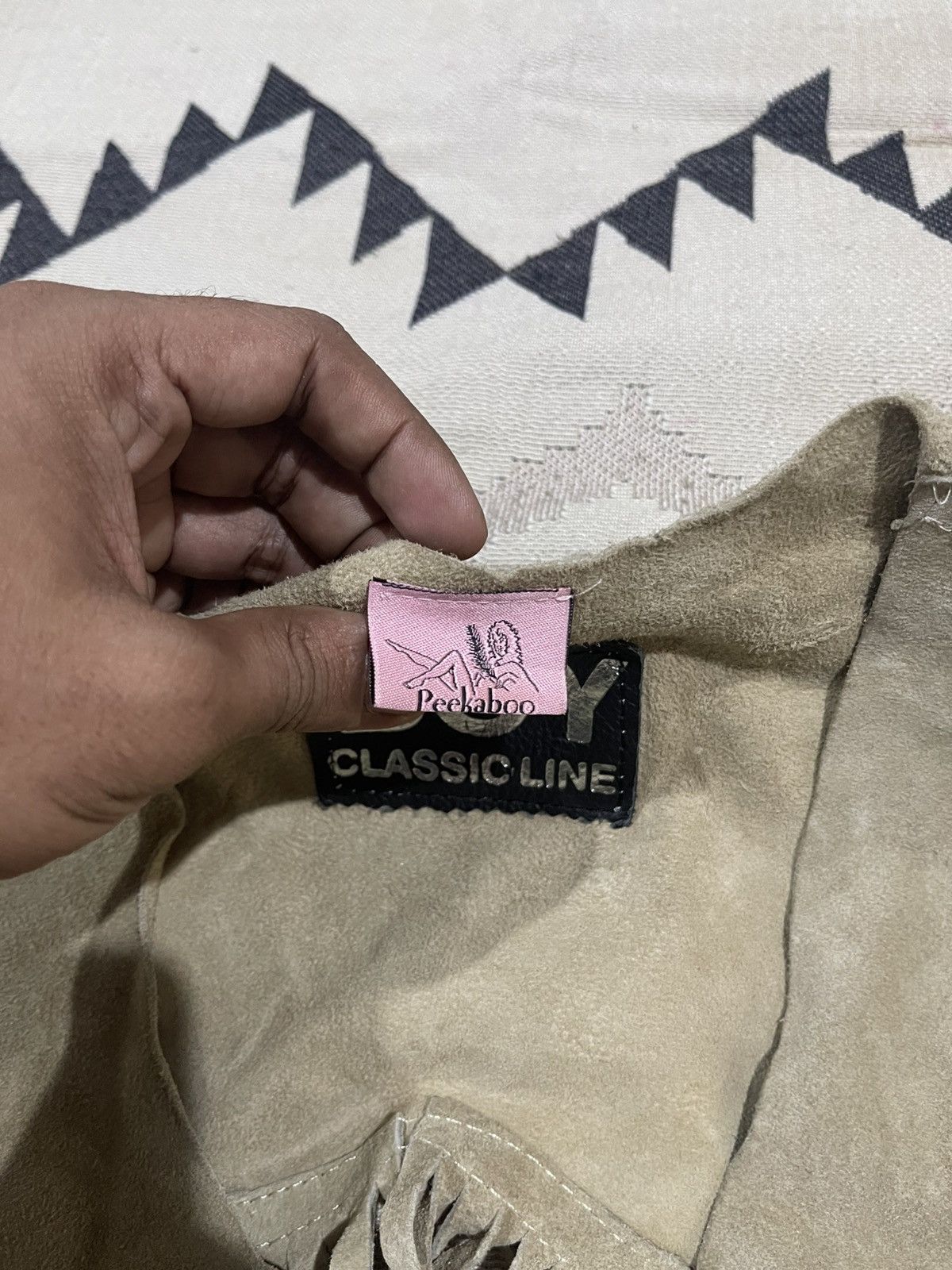 Vintage 70s/80s PEEKABOO BOY CLASSIC LINE SUEDE LEATHER WESTERN VEST Size S / US 4 / IT 40 - 8 Thumbnail